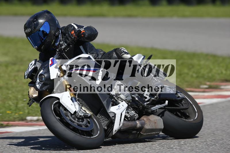 /Archiv-2024/29 12.06.2024 MOTO.CH Track Day ADR/Gruppe gelb/82